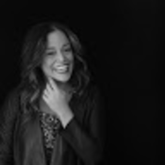 Meet your Posher, Amy - Picture 1 of 1